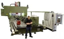 Механообрабатывающий центр для коллекторов